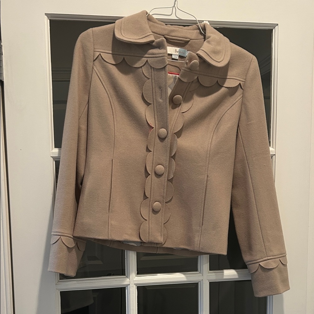 Boden Tan Scalloped Women's Blazer